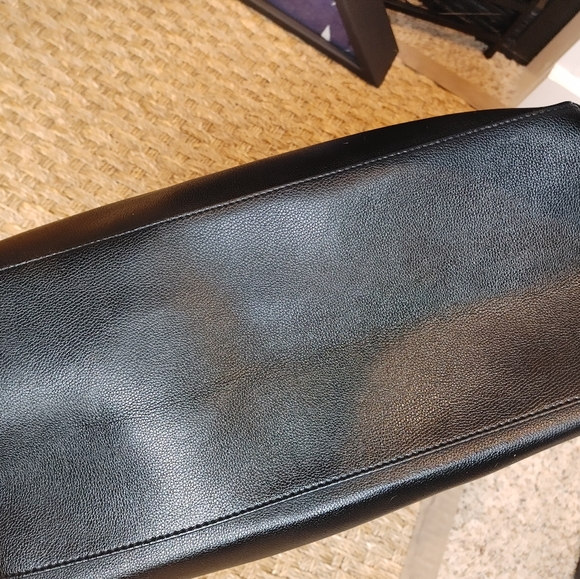 VICTORIAS SECRET WEEKENDER TOTE 22" - Picture 8 of 9